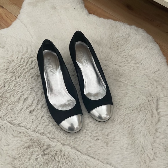 CHANEL SIZE 38